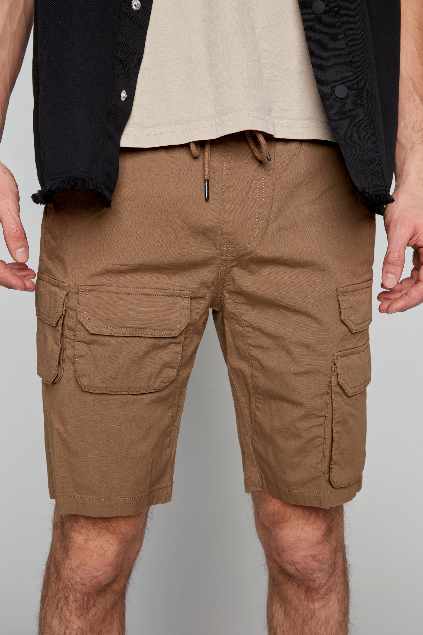 JUDE - Mens Multi Cargo Ripstop Shorts - Tobacco - DENIM SOCIETY