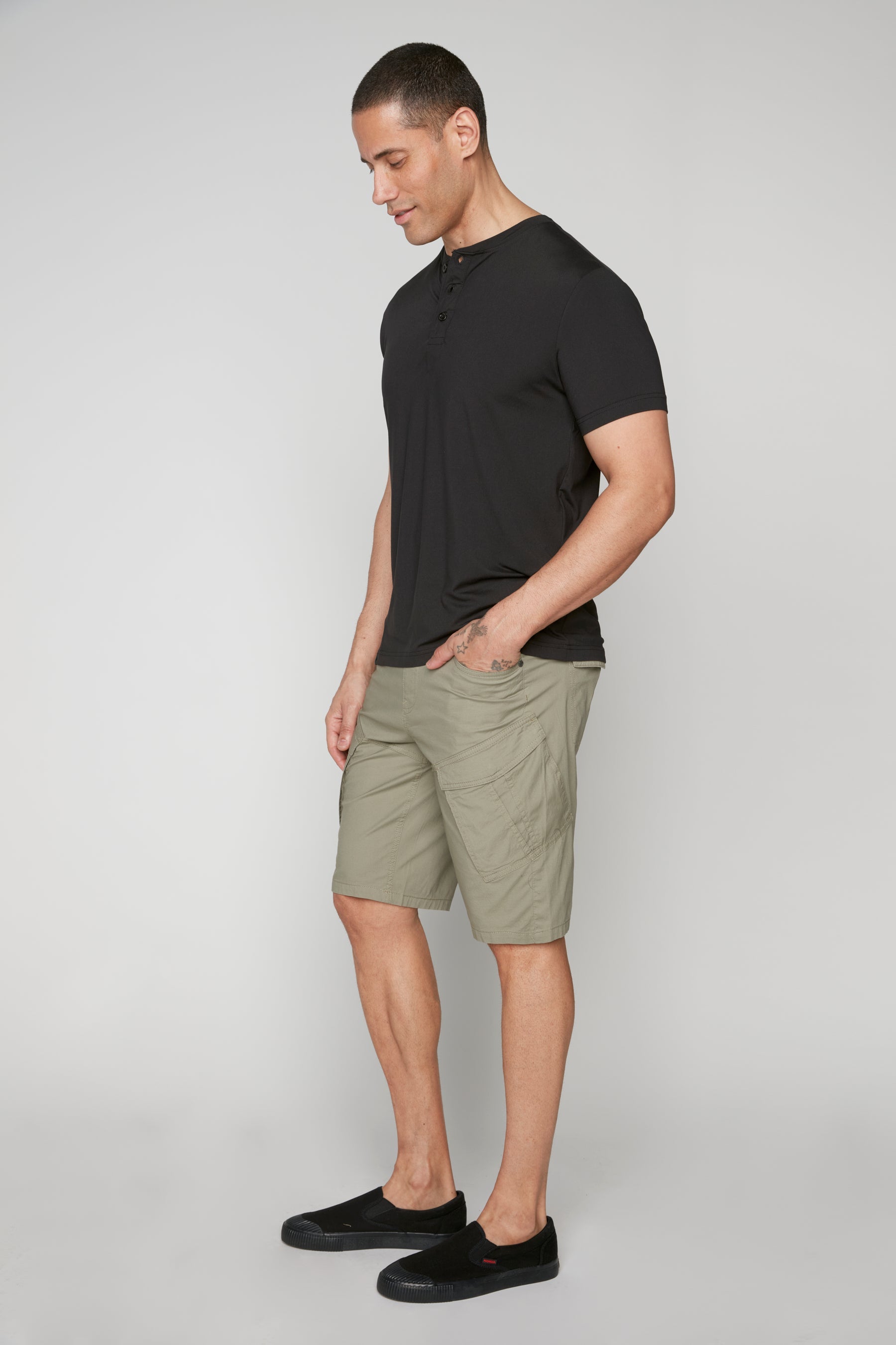 KRAVITZ - Mens 5-Pockets Pull-On Cargo Poplin Shorts - Light Olive DNM.WORKS