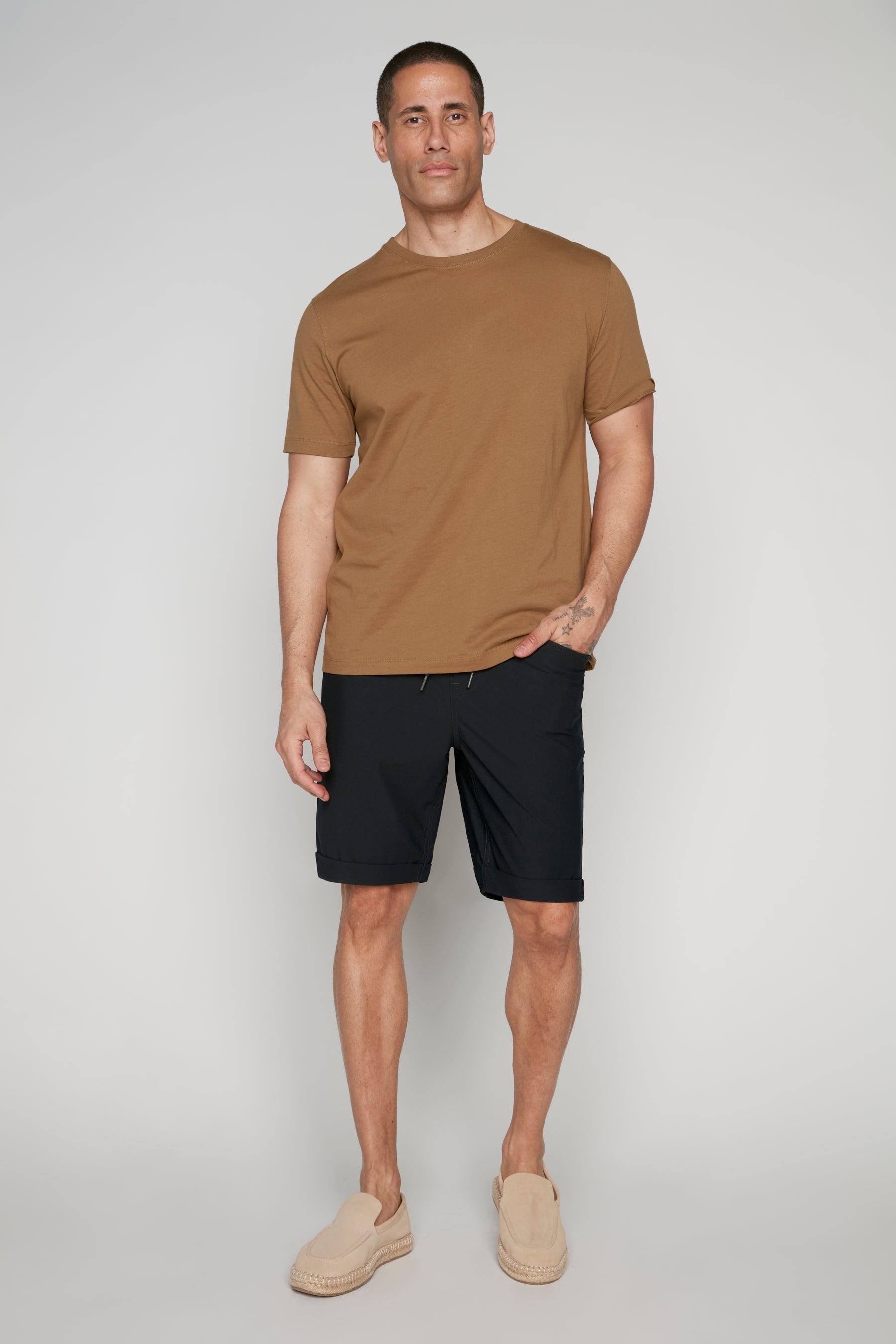 LENNON - Mens Rolled Up Shorts with Cool Stretch - Dark Navy DNM.WORKS